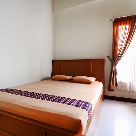 Bedur Homestay Syariah Bekasi Exterior photo